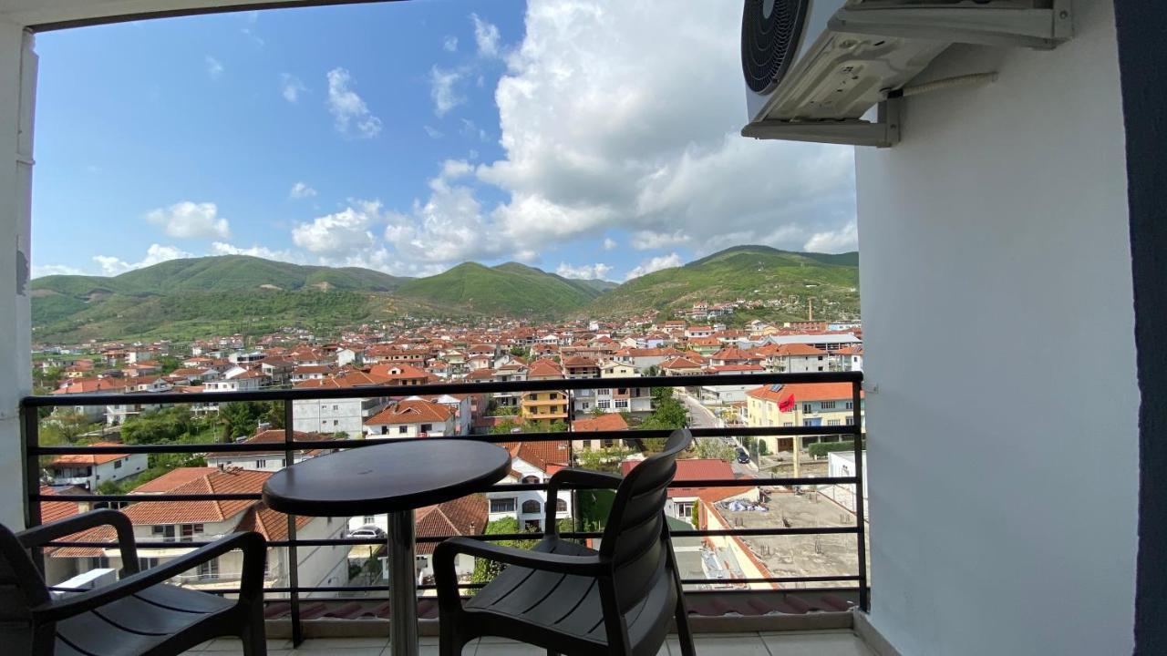 Guest'S Apartament Pogradec Exterior photo