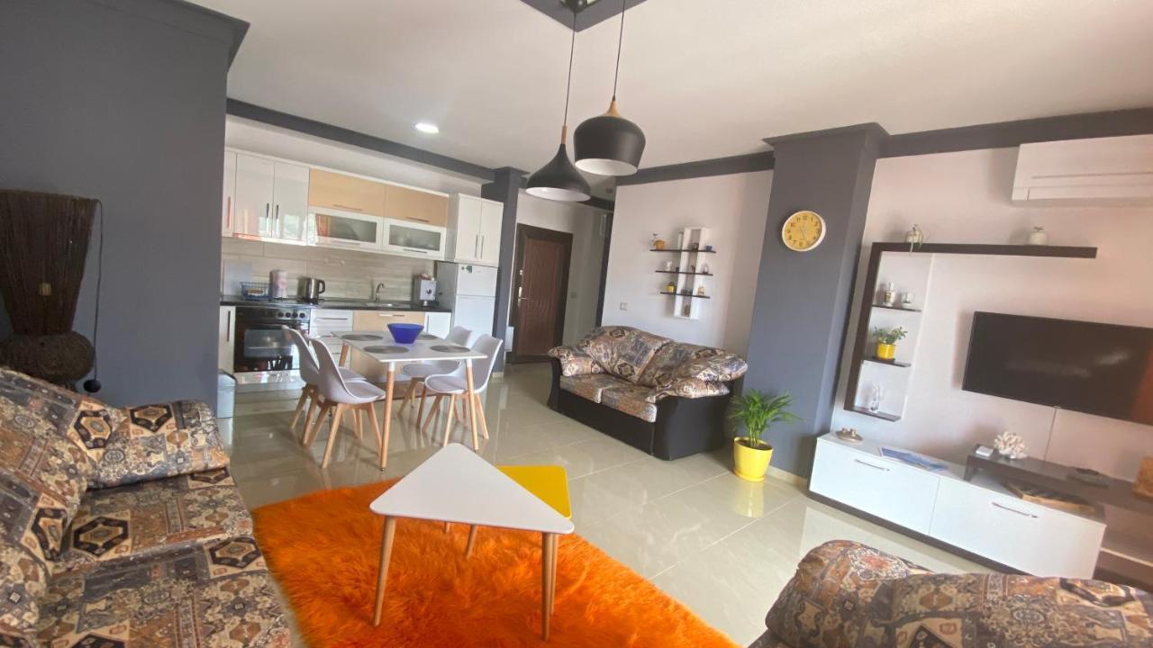 Guest'S Apartament Pogradec Exterior photo