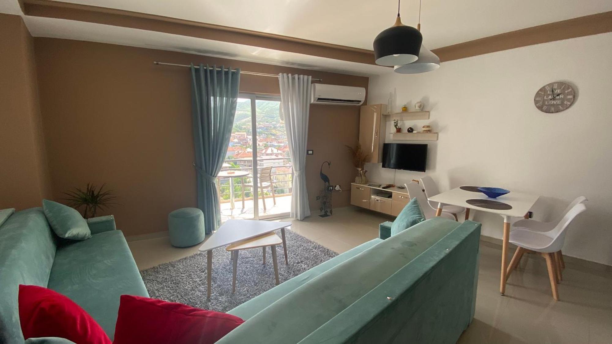Guest'S Apartament Pogradec Exterior photo